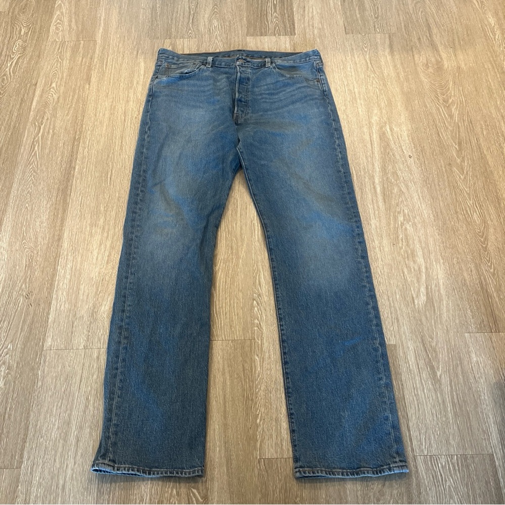 Levi’s 501 men’s 36x34 button fly Denim Jeans